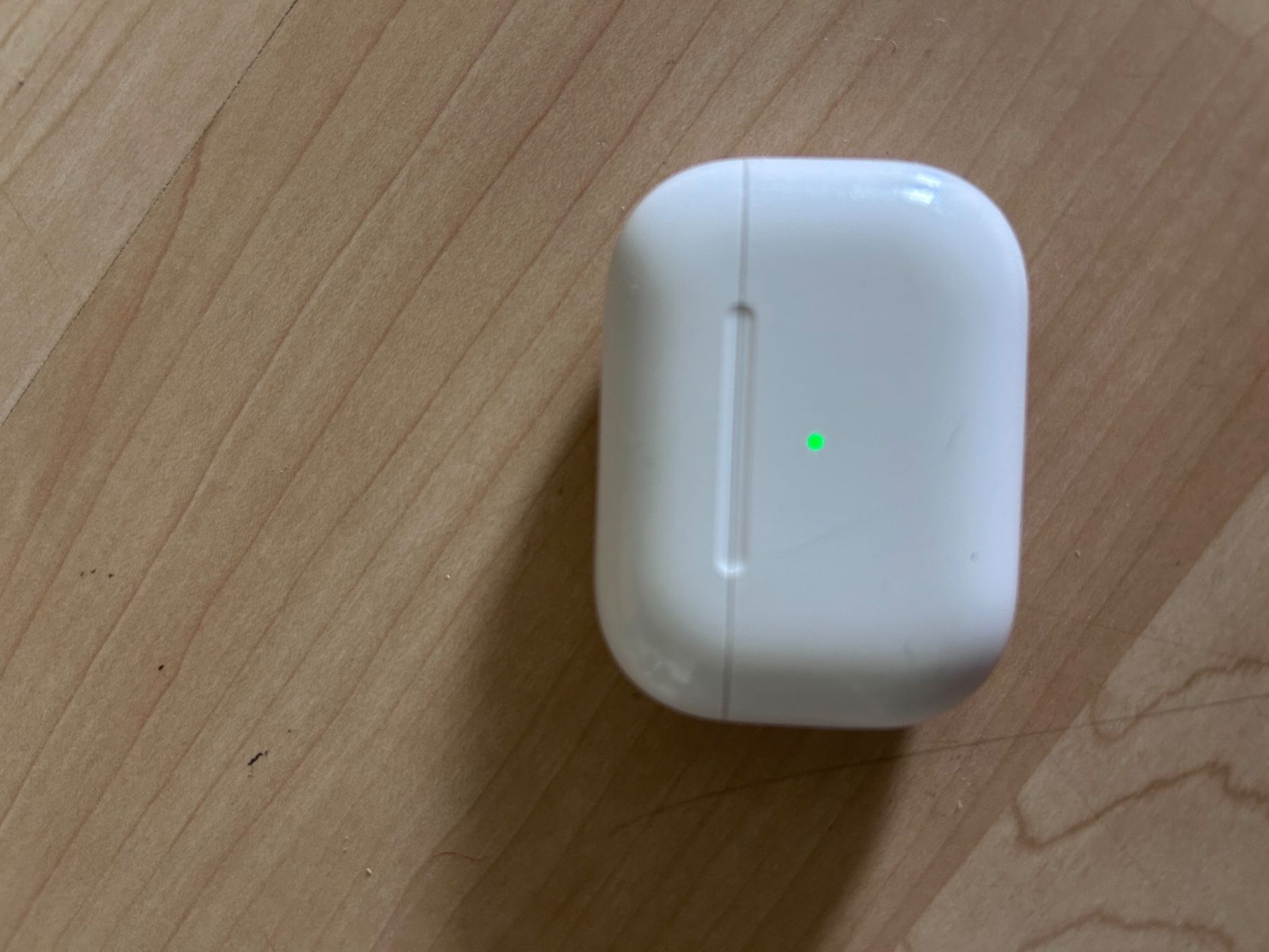 Kopfhörer: APPLE AirPods Pro 1 Charging Case – Gebraucht aus Zürich von rah_xnr8 2