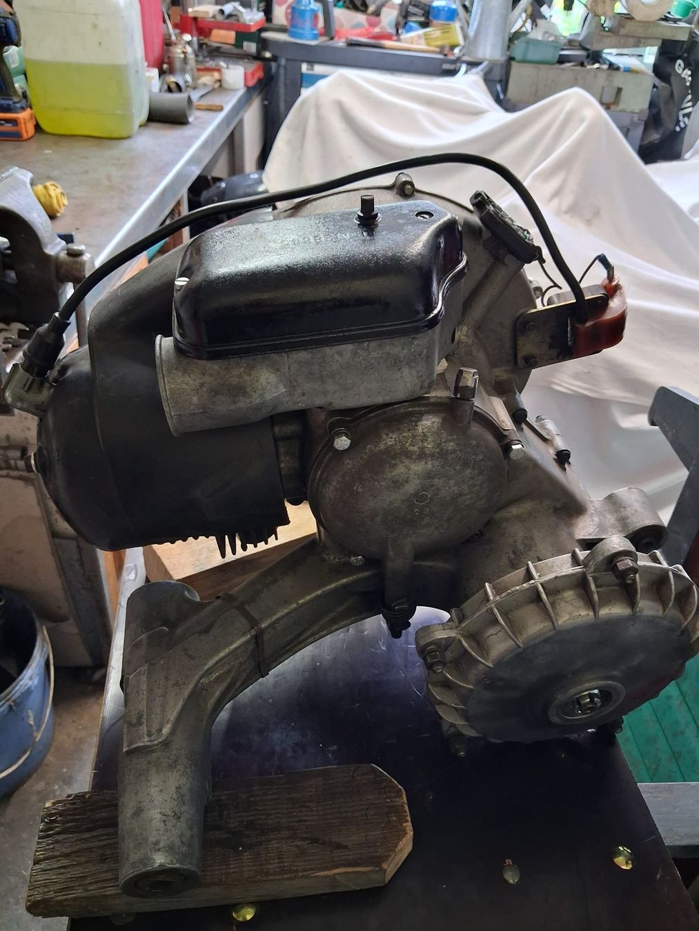 Vespa Motori: Motor Vespa 125 VNL-2M – Usato da Zell LU venduto da Prijos 1
