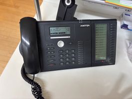 Telefonanlage mit 2 Zentralen, 5+1 Satellitenstationen