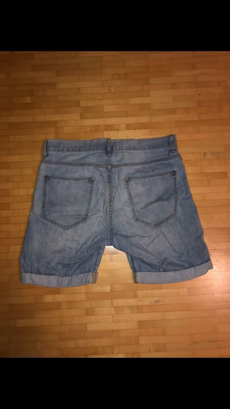 H&M Jeans: H&M Jeans Shorts hellblau 32 – Nuovo (secondo la descrizione) da Maisprach venduto da Slazengr71 1