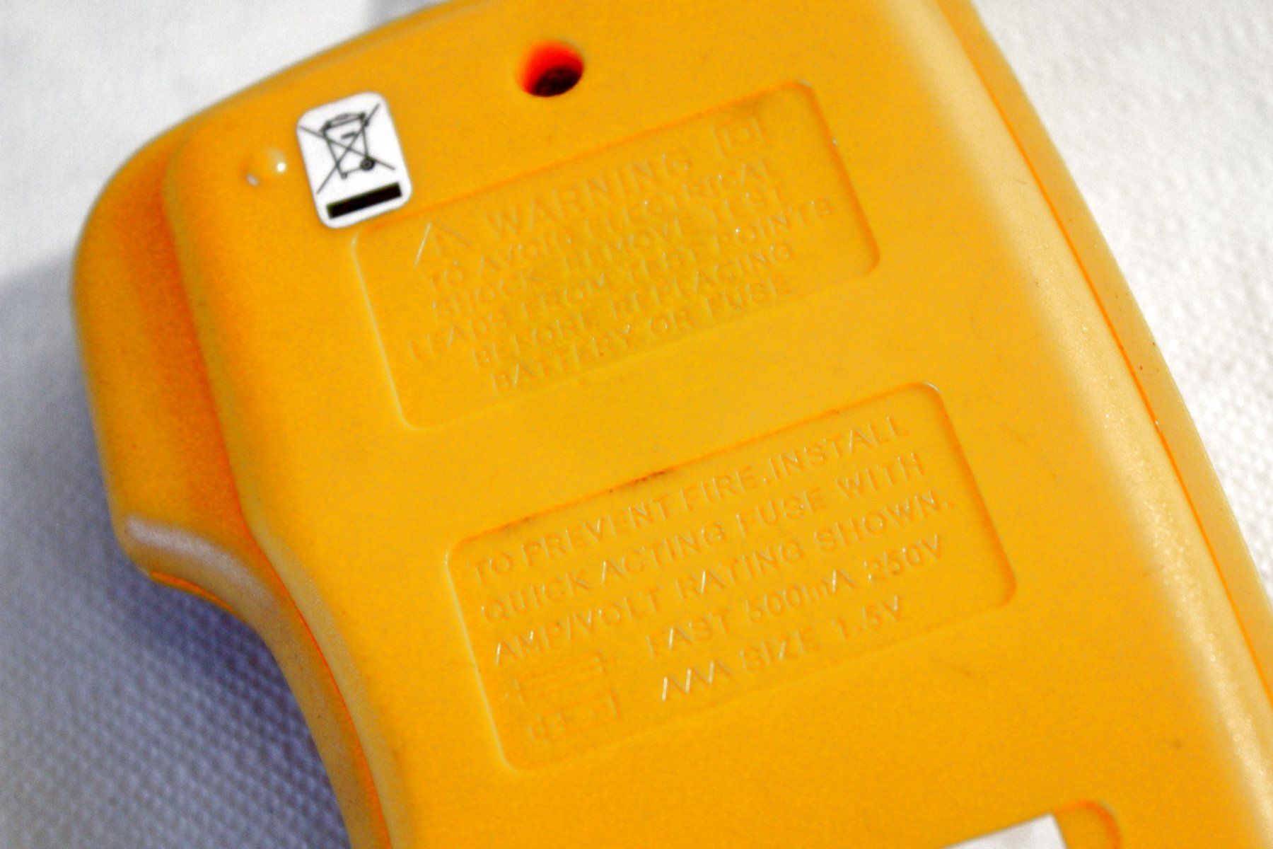 Misurare: Kleines MULTIMETER mit diversen Kabel, funktionsgeprüft – Usato da Bern venduto da Vitaneuf 2