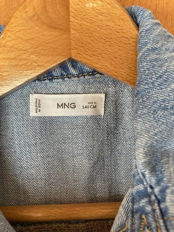 Jeans: Jeansoverall Mango – Usato da Haldenstein venduto da meladin 2
