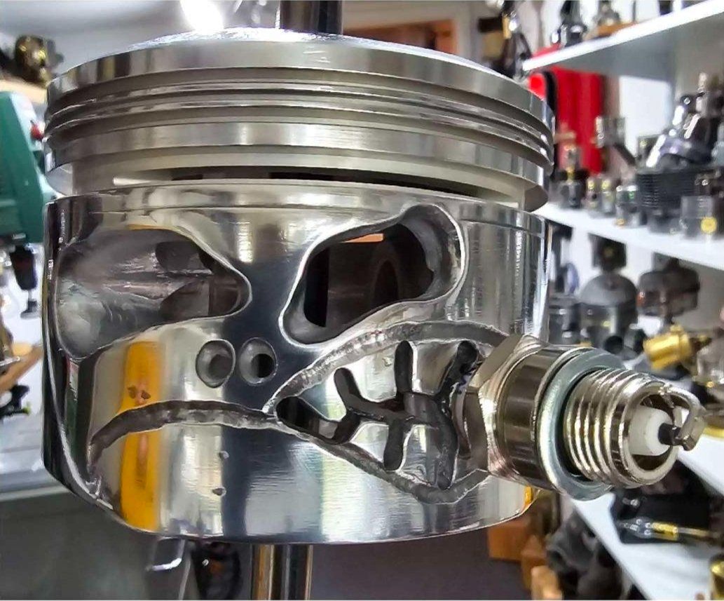 Lampade: Harley-Davidson Tank und Helm mit Beleuchtung – Usato da Birsfelden venduto da christhue1956 4