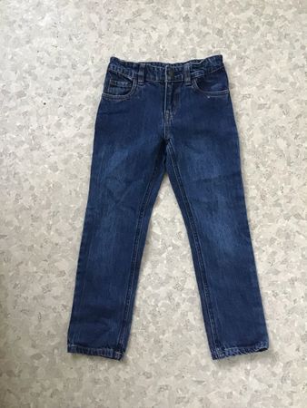 Neu Coole Jeans, Gr. 122, Top Zustand.
