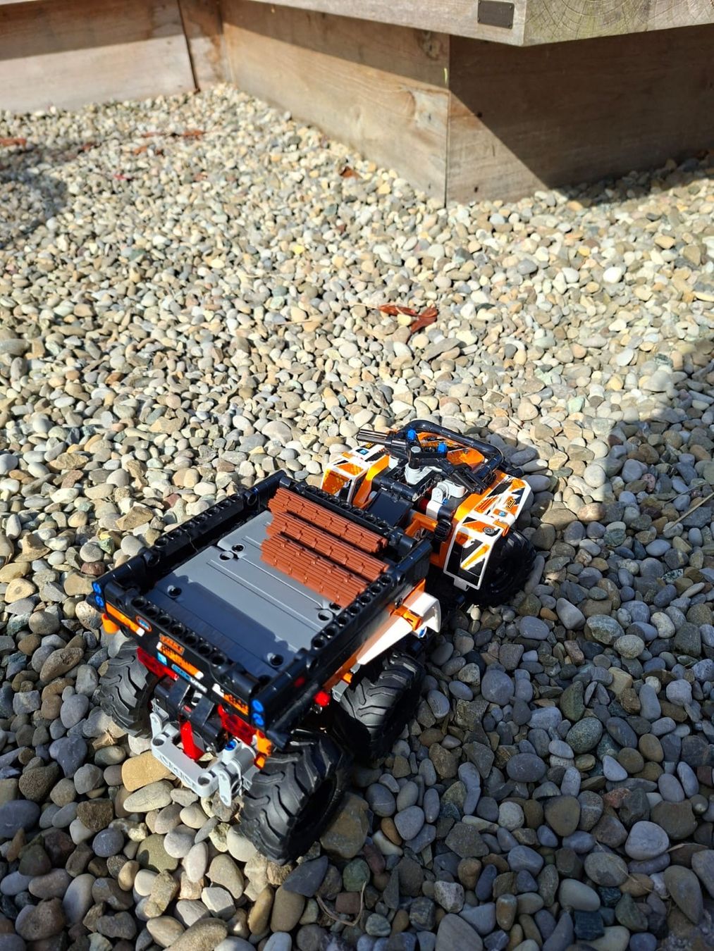 Lego Kit di costruzioni: LEGO Technic - Geländefahrzeug - 42139 – Usato da Niederbüren venduto da barolo2000 4