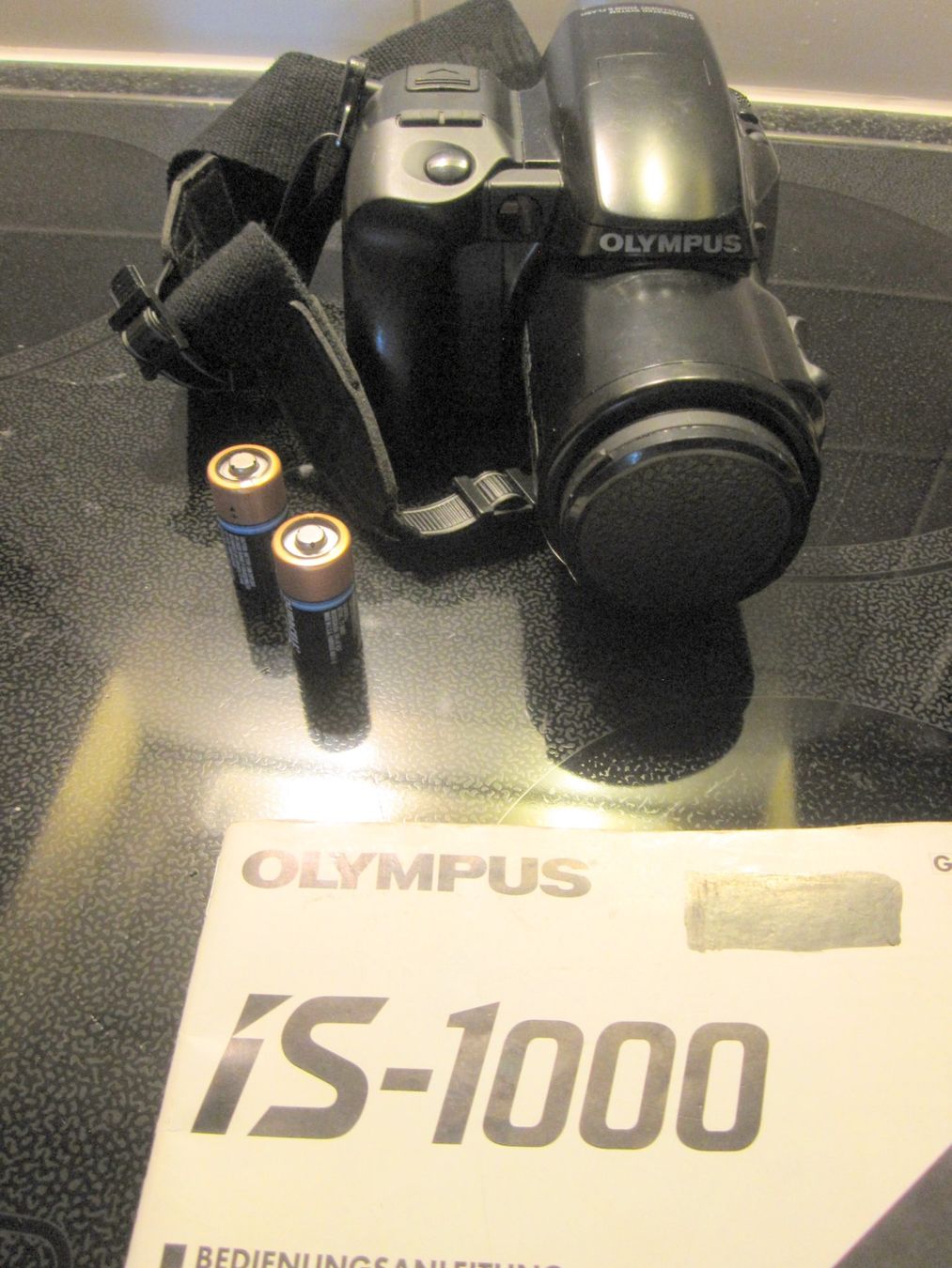 Olympus Kamera: Fotoapparat Olympus IS-1000 – Gebraucht aus Binningen von flugi30