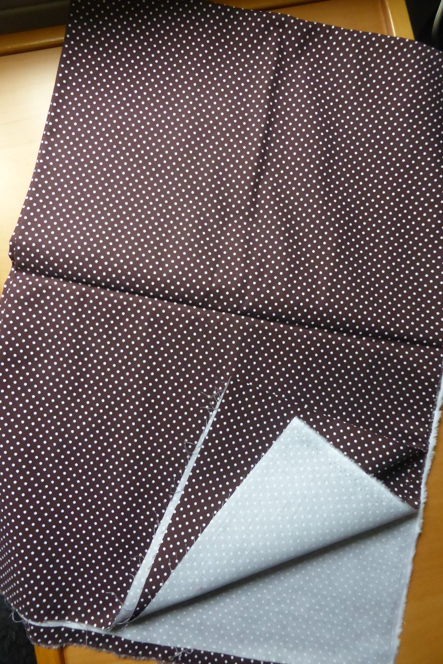 Tessuti: Patchwork - Baumwollstoff braun weiss getupft 55 x 75 cm – Nuovo (secondo la descrizione) da Brunnadern venduto da pinkfaden