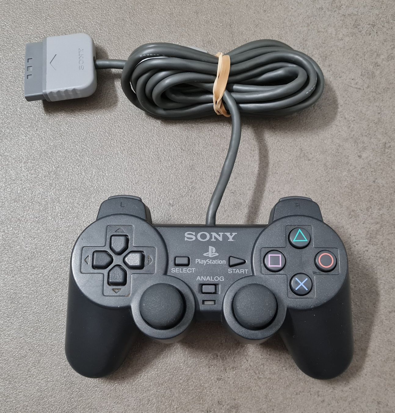 Sony Controller: Original PS1 Controller - schnelle Lieferung! – Usato da Birsfelden venduto da Dealgoenner24 9