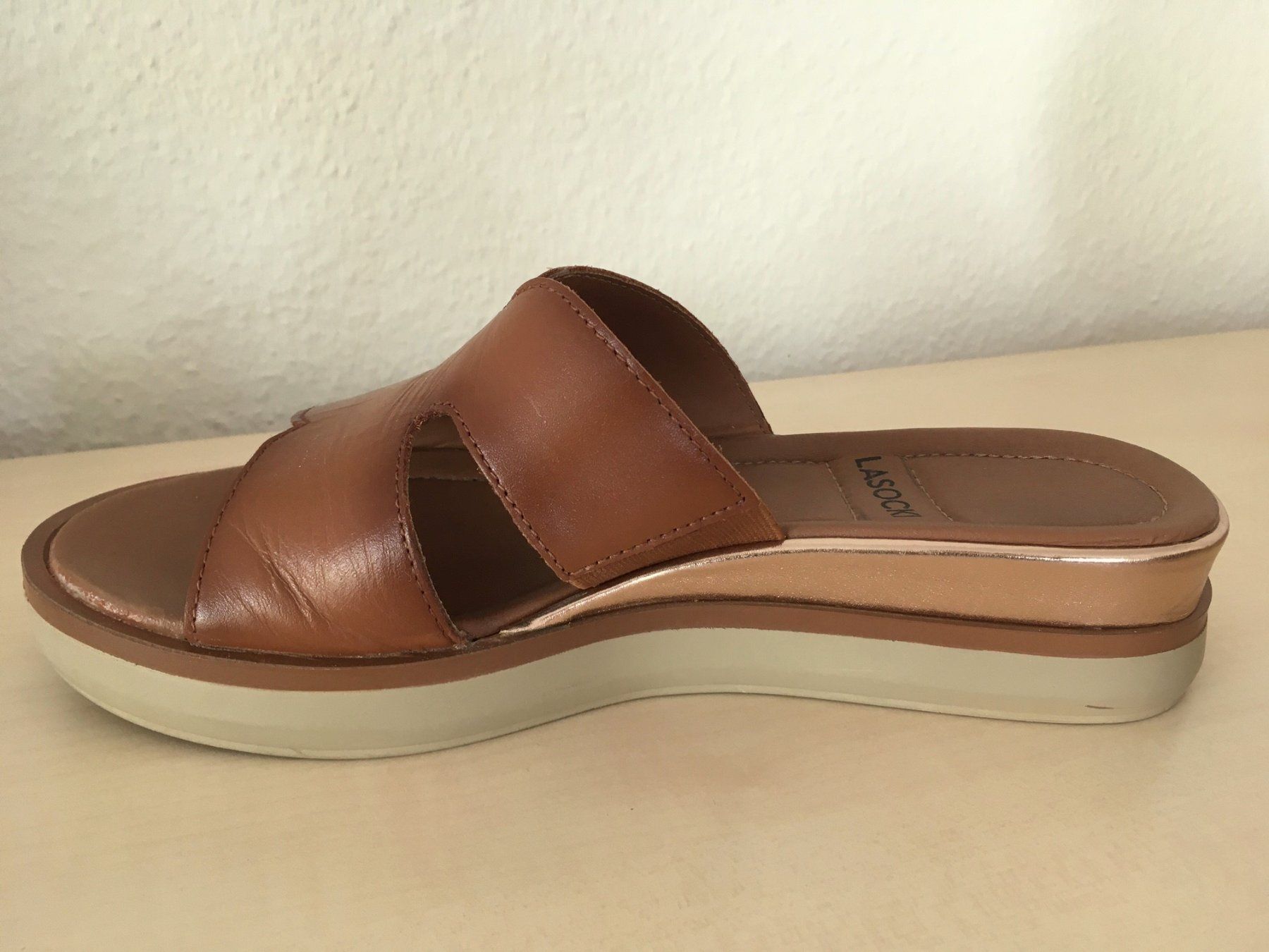 Scarpe da donna: Braune Pantolette von Lasocki, Gr. 40 – Usato da Brugg AG venduto da Biomaga 2