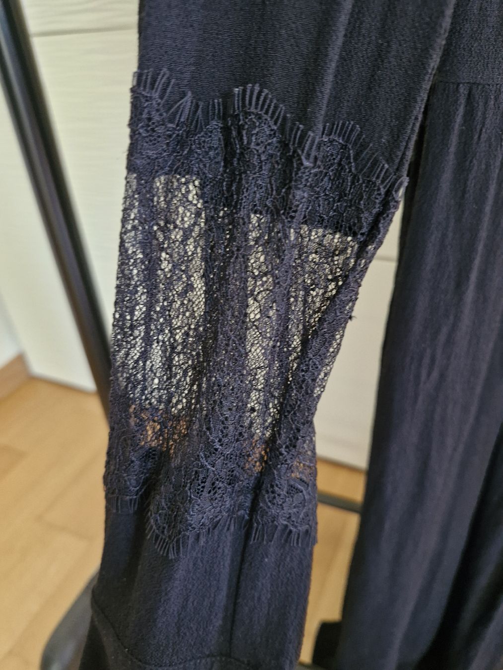 Zara Vestiti: schönes Kleid von Zara – Usato da Dällikon venduto da VanBat 1