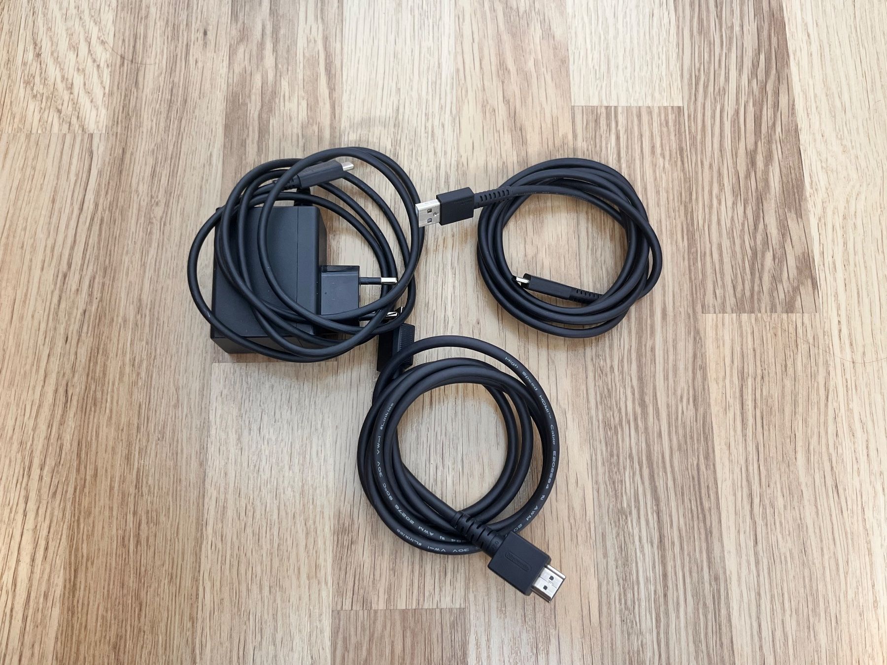 Nintendo Consoles: Nintendo Switch 1 – D'occasion à Yverdon-les-Bains par Syldernico 5