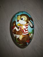 Antikes Papp-Ei Ostern