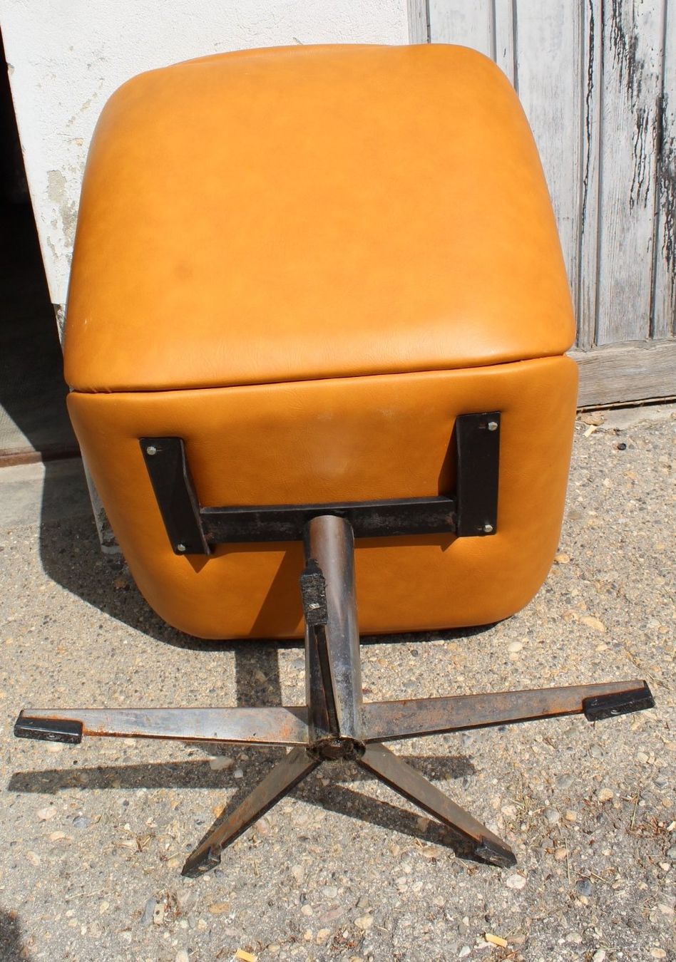 Stühle: Vintage Sessel 70er Jahre – Gebraucht aus Locarno von fripui 4