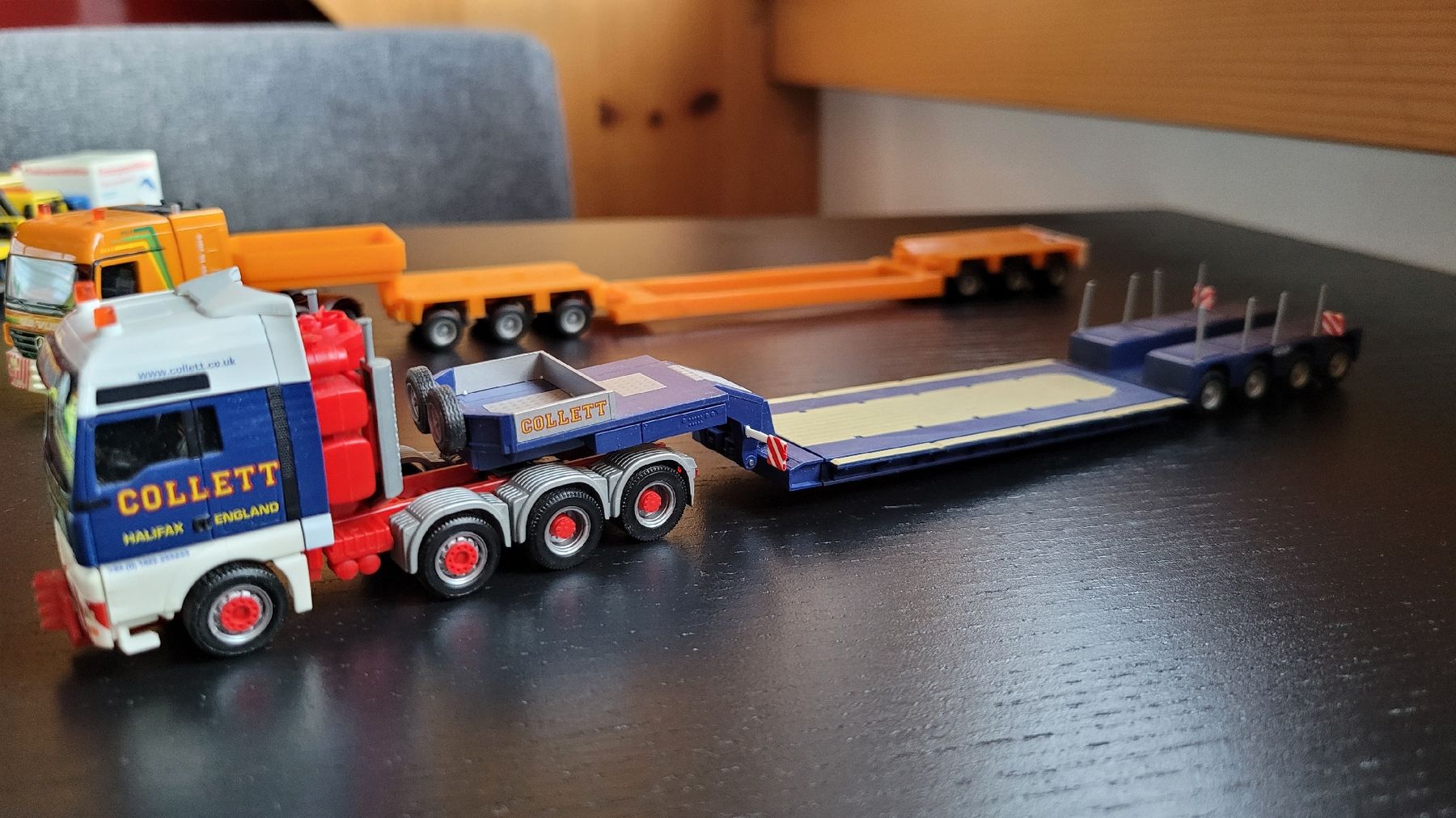 Herpa Kit di modellismo & Modellini statici: Herpa LKW's 1:87 – Usato da Hettiswil venduto da kuese85 4