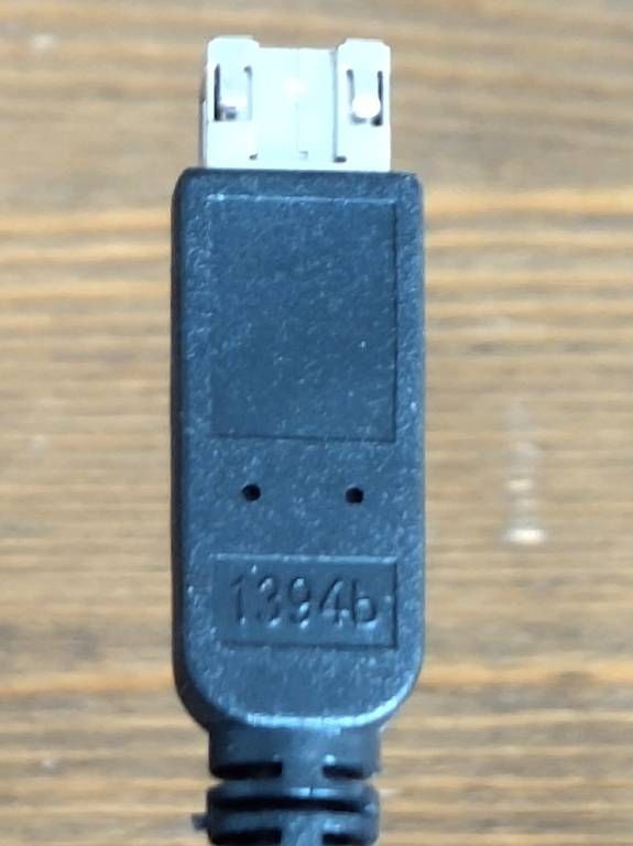 Cavi: Firewire 800 Kabel 60cm (1394B) – Usato da Wohlen AG venduto da gnabbr 2