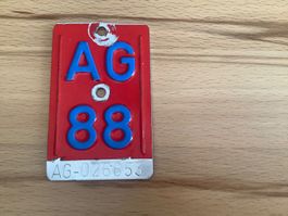 Velonummer AG 1988 / Letzter Jahrgang von Blechnummern