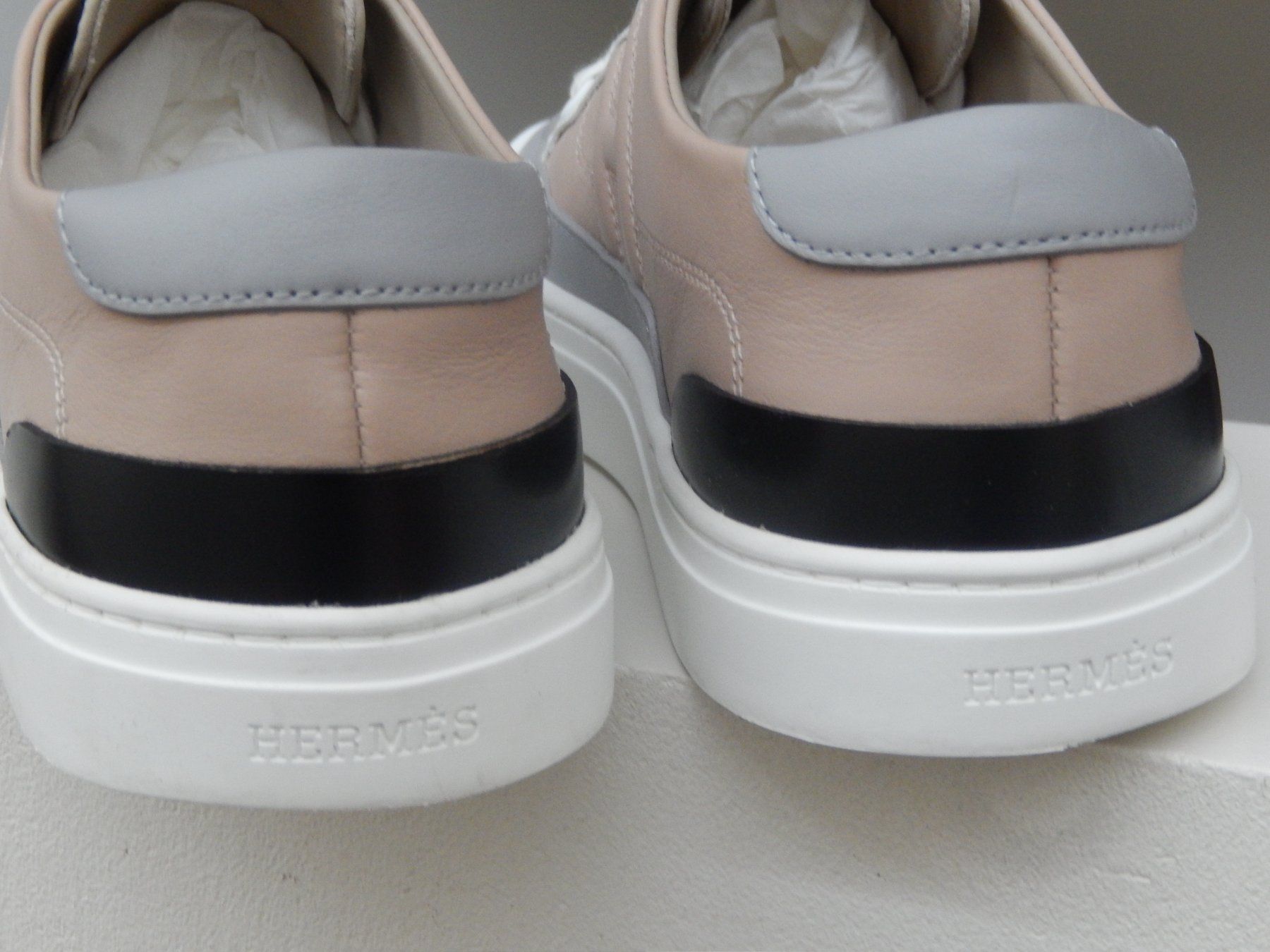 Hermès Scarpe da donna: Orig. HERMES Deep Multicolor Leder Sneakers Gr. 36 – Usato da Tuggen venduto da vivira 5