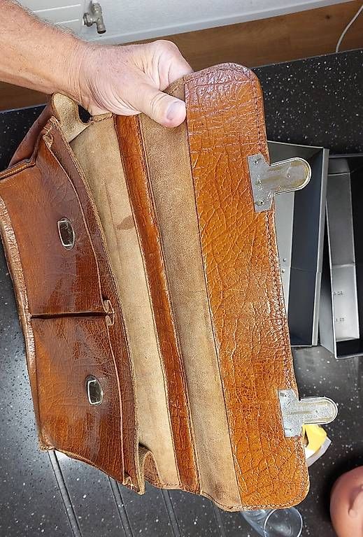 Borse: Laptoptasche echt Leder antik – Usato da Seedorf BE venduto da Frinlin