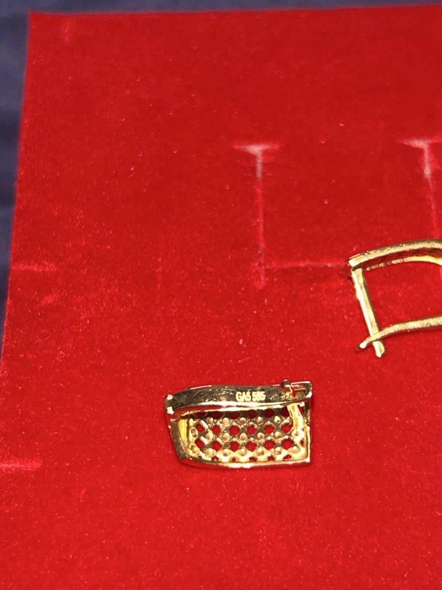 Sonstiger Schmuck: Goldkette & Ohrringe Set 585 – Gebraucht aus Schwyz von Maerzetuepfli 4
