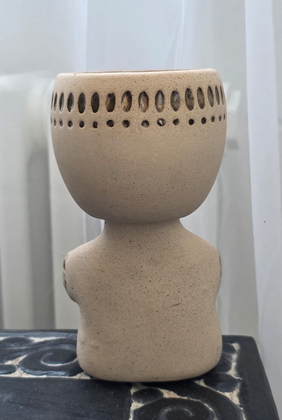 Toutes les décorations:  Deko Figur sitzend beige Keramik  – Neuf (Voir description) à Rheinsulz par Dred 3