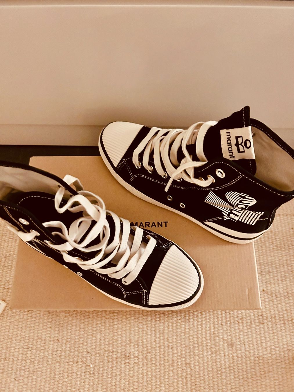 Isabel Marant Scarpe da donna: Sneakers Isabel Marant canvas black 37 EU – Nuovo (secondo la descrizione) da Zürich venduto da Ferienan 1