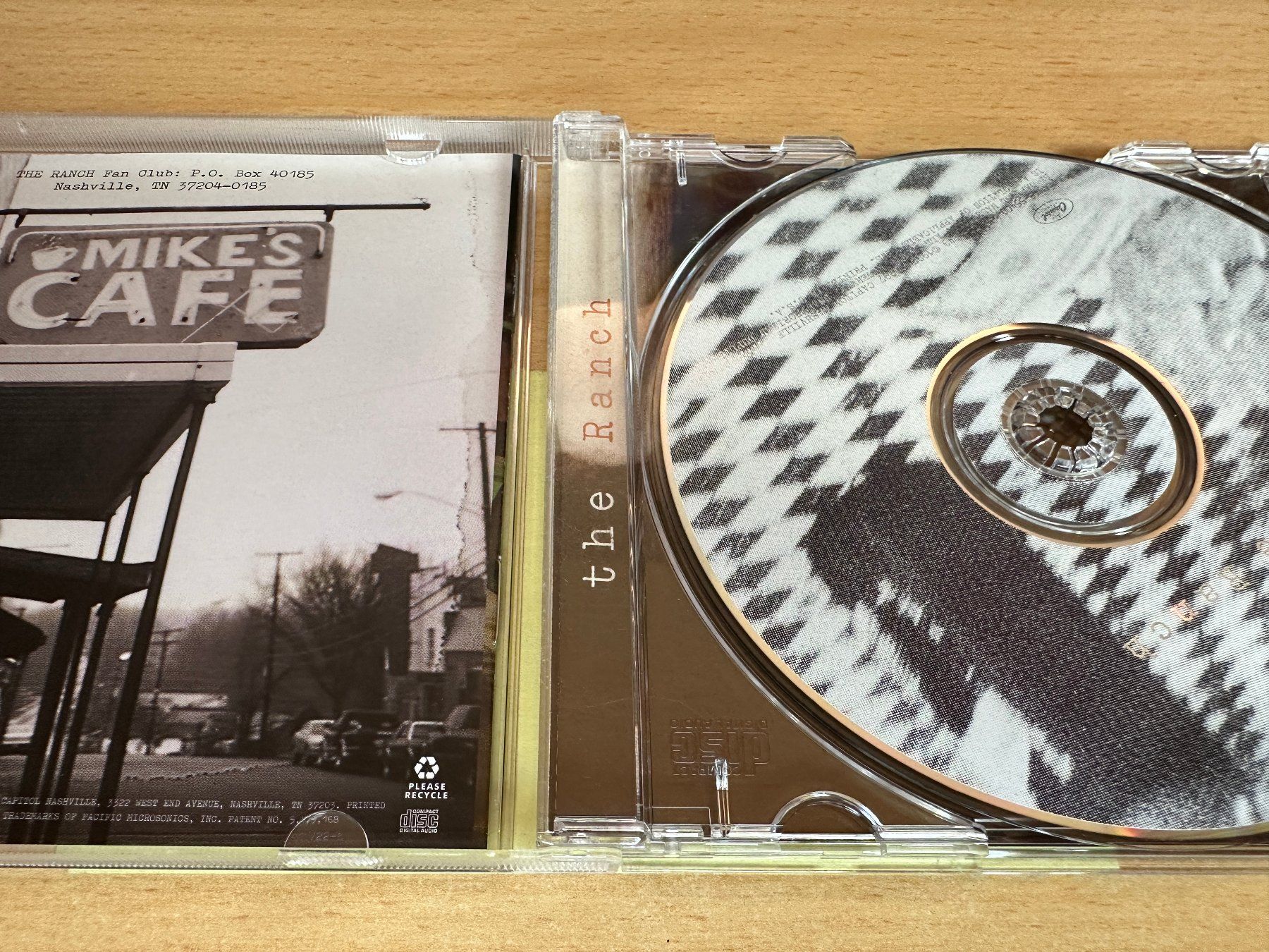 CD: The Ranch – The Ranch – Usato da Rikon im Tösstal venduto da Alpenmutz 2