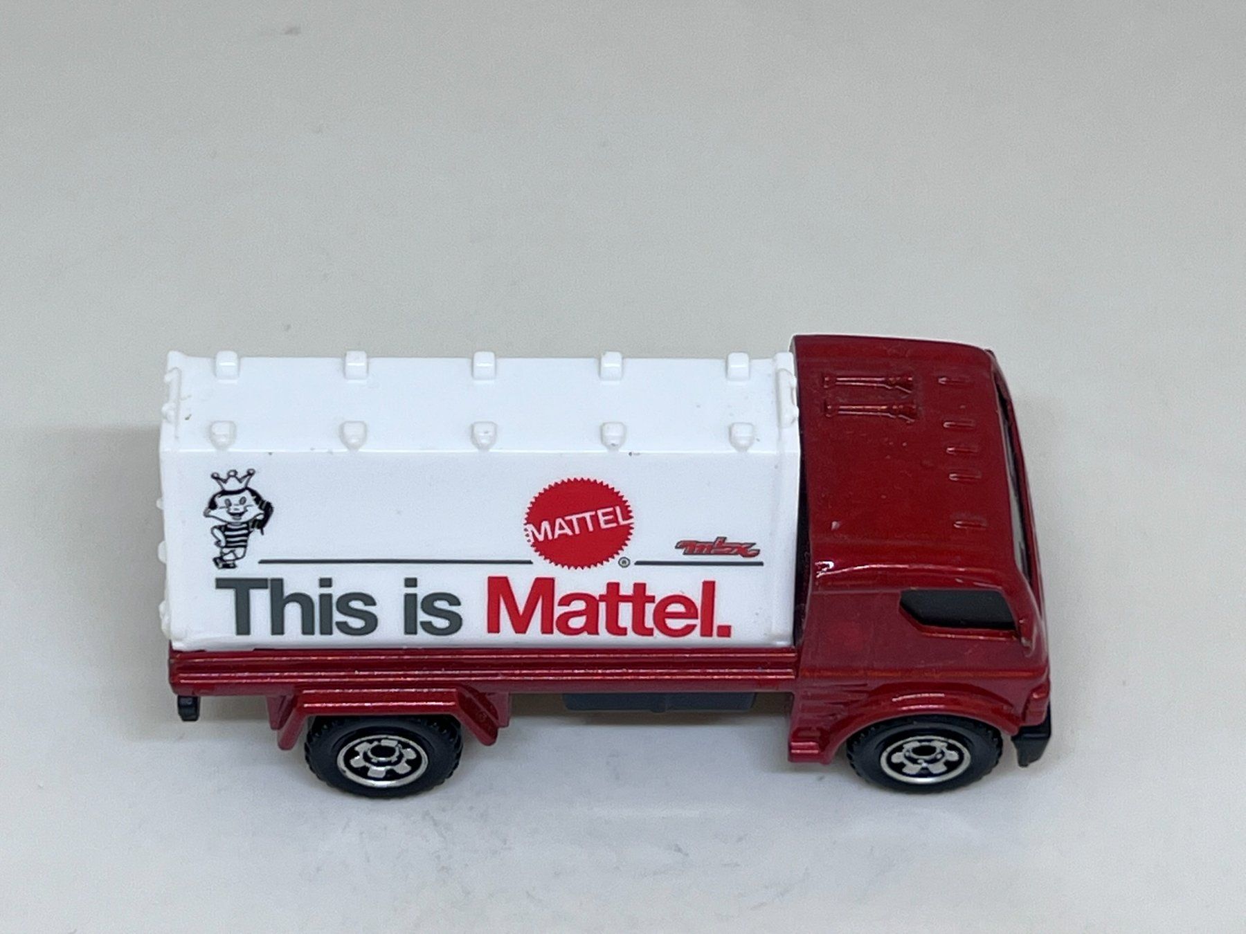 Matchbox Modellini d'auto: Matchbox Billboard Truck #57 – Usato da Wildegg venduto da LaaBoutique 1