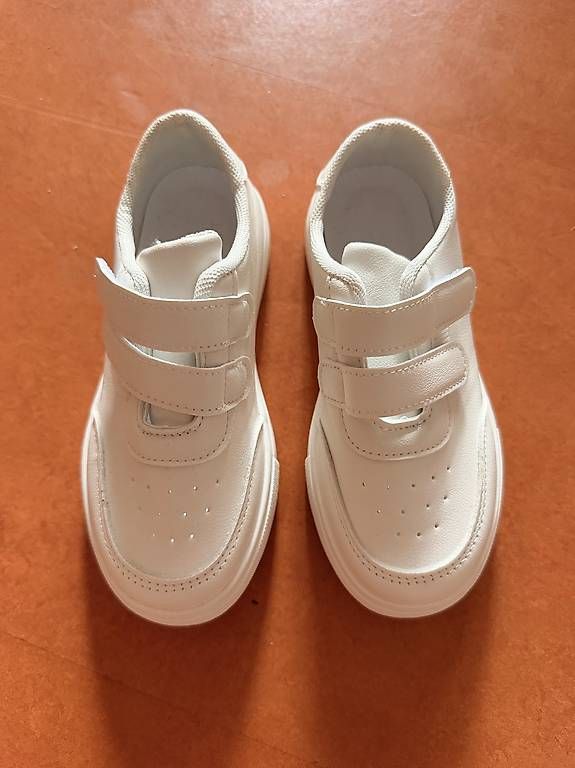 Scarpe da uomo: Weisse Schuhe – Usato da Gwatt (Thun) venduto da Glahad