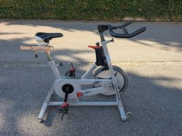 Schwinn IC Pro Indoor Cycle / Professionelles Spinningbike
