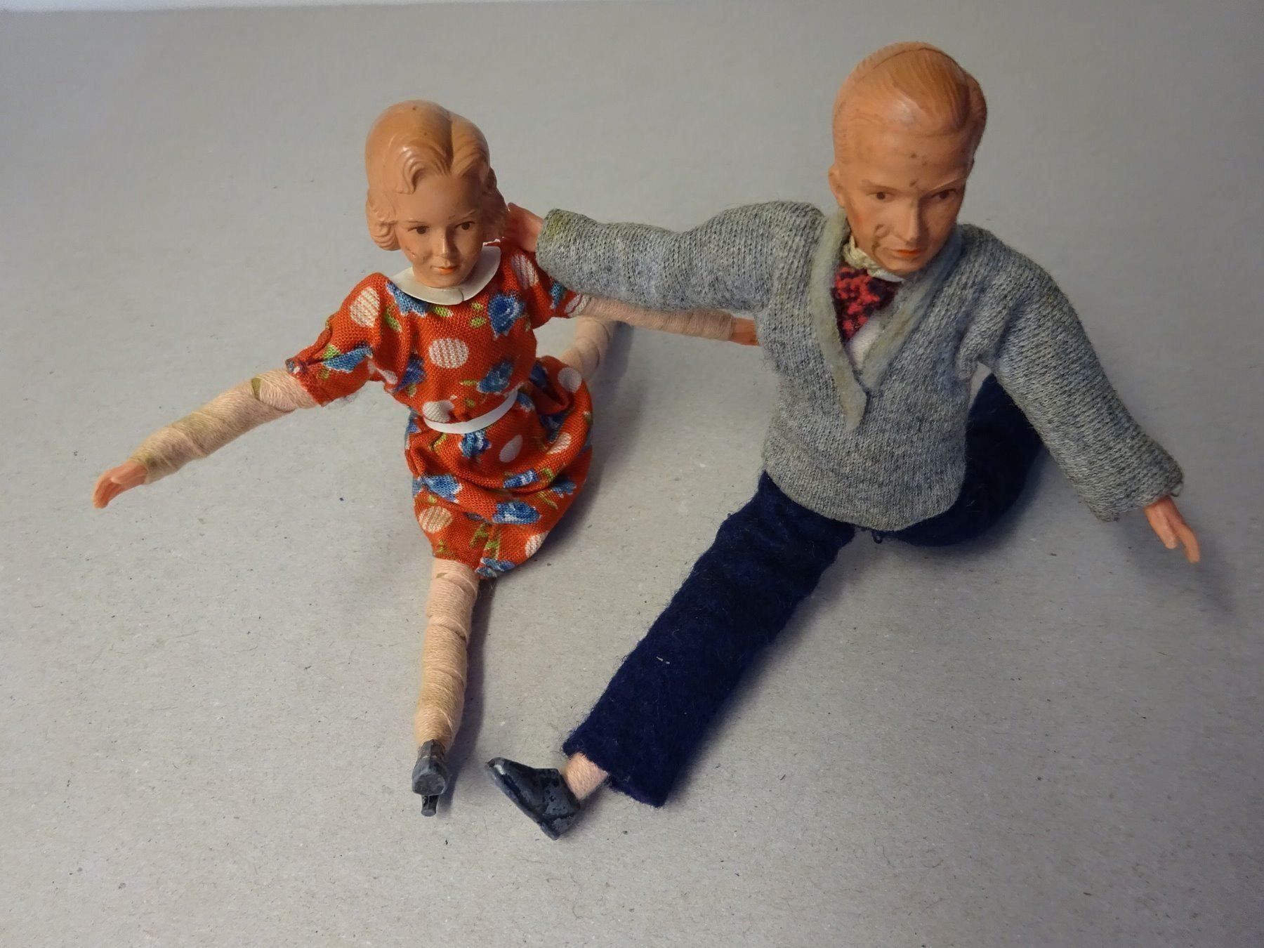 Statuette: Tanz / Ginger Rogers & Fred Astaire – Usato da Esslingen venduto da eintagammeer 2