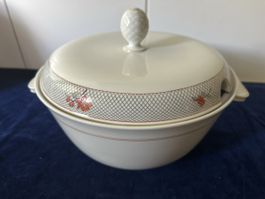 Suppentopf Rosenthal Helena weiss  mit Blumen und Muster