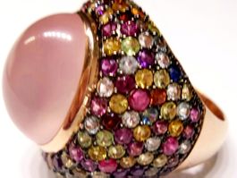 Bunter Ring mit Rosenquarz