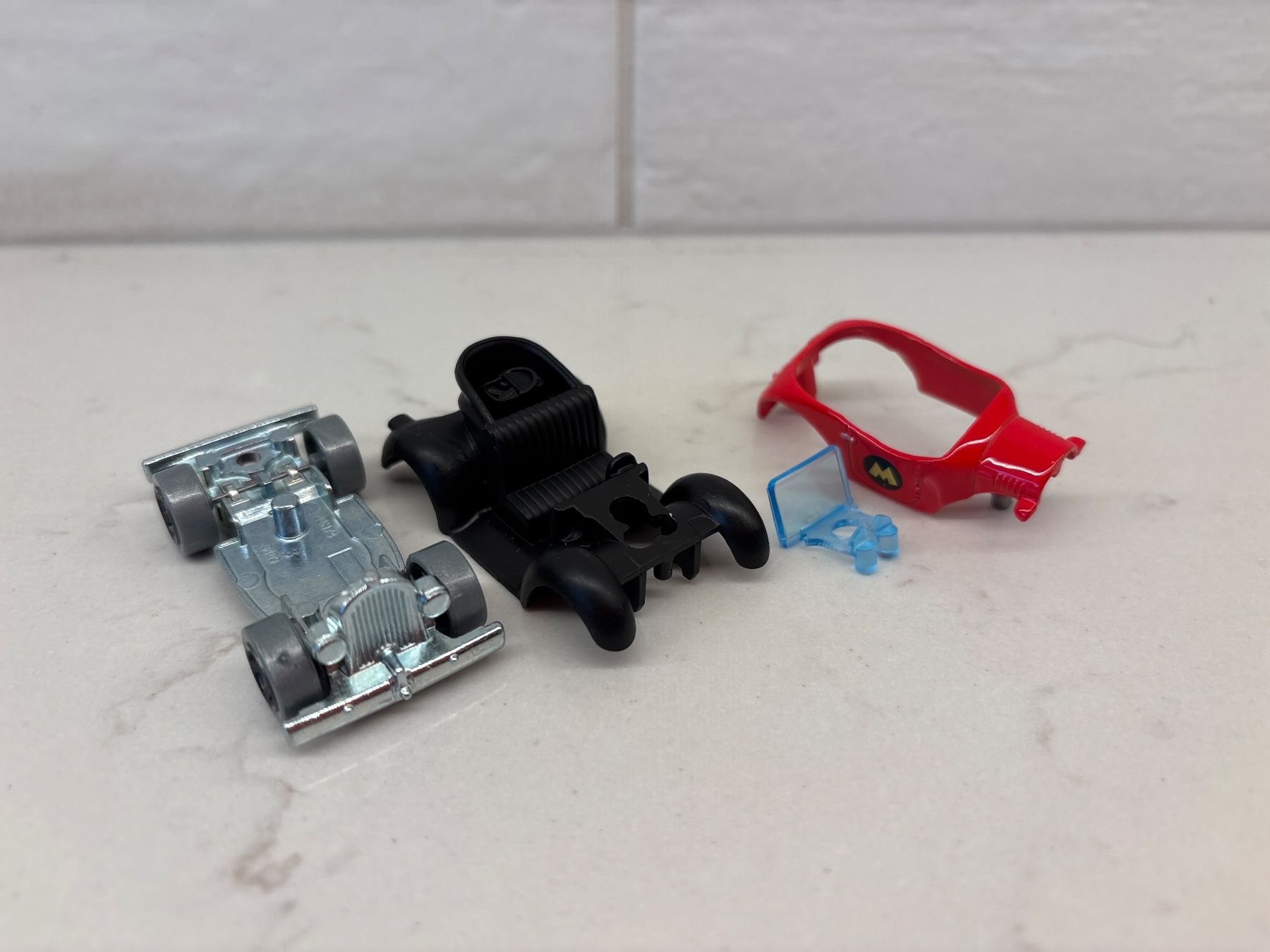 Hot Wheels Modellautos: Hotwheels Mickey Mouse test usine 1:64 – Neu (gemäss Beschreibung) aus Gollion von Hampton 2