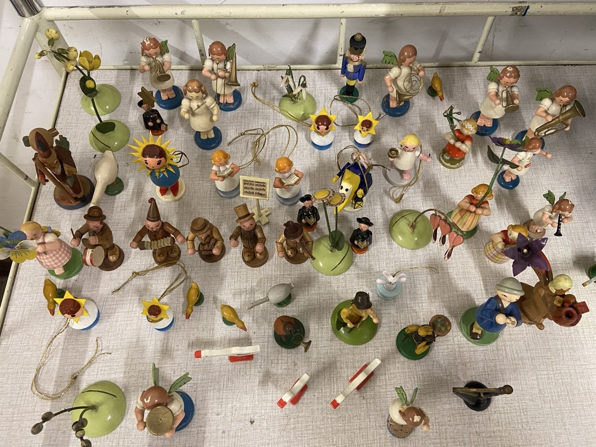 Figurines: Holzkunstfiguren – D'occasion à Dietikon par brocki-eyra 5