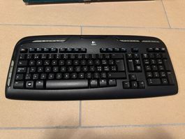 Tastiera cordless con mouse Logitech EX 110