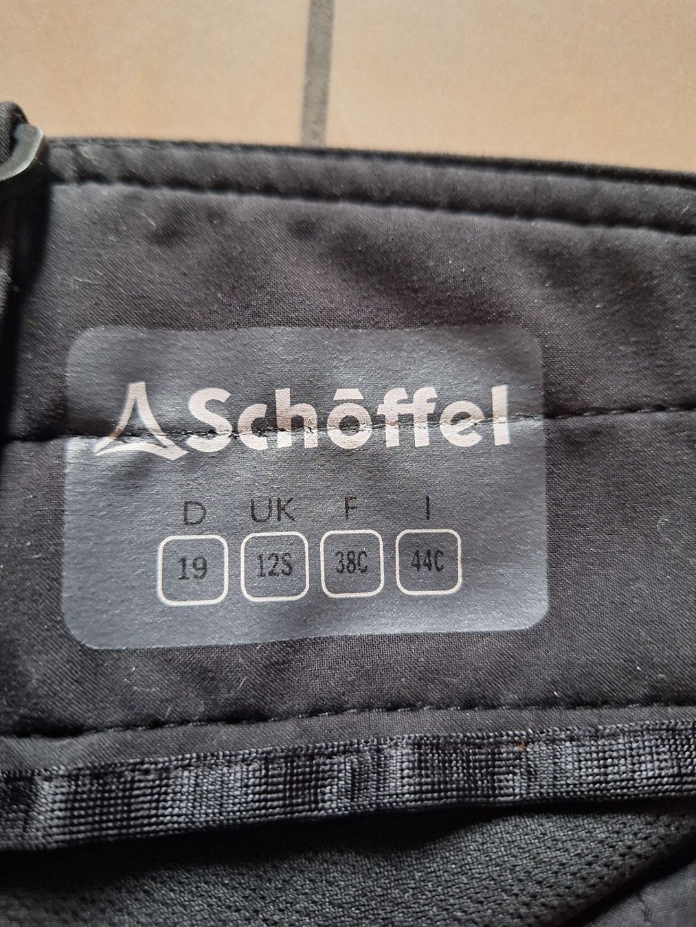 Schoeffel Pantaloni: Schöffel, Damen Skihose, schwarz – Usato da Glattbrugg venduto da Rene1766 1