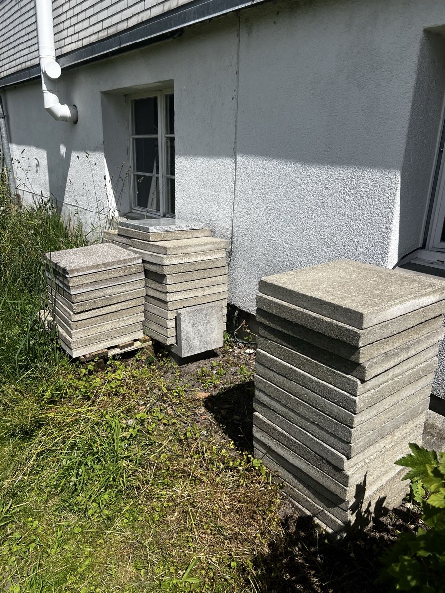 Bodenbeläge: Gartenplatten 40x40 Preis pro Stück – Gebraucht aus Schönengrund von Oldbutgold93
