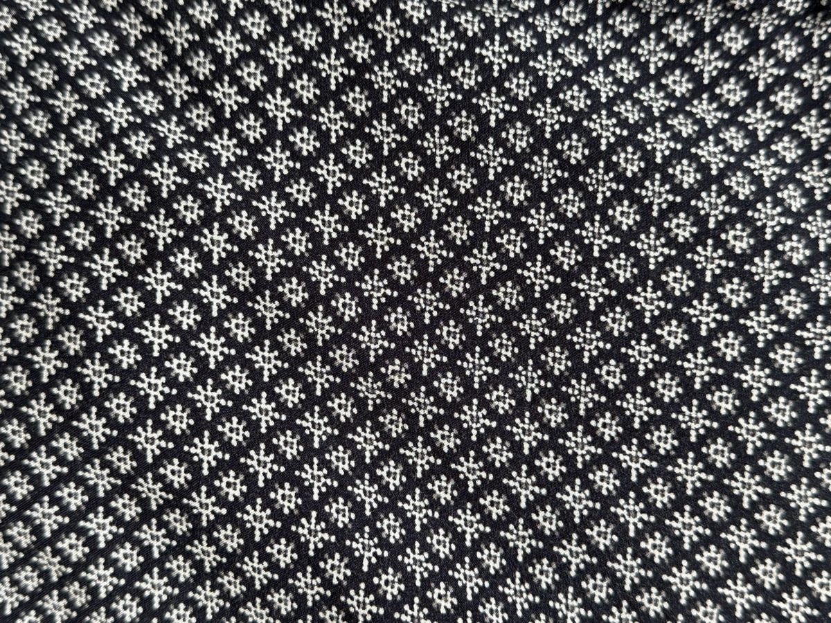 S.Oliver Blusen: S . Oliver Blouse - Black patterned long-sleeved, size 36 – Gebraucht aus Horgen von thesilverarrow 3
