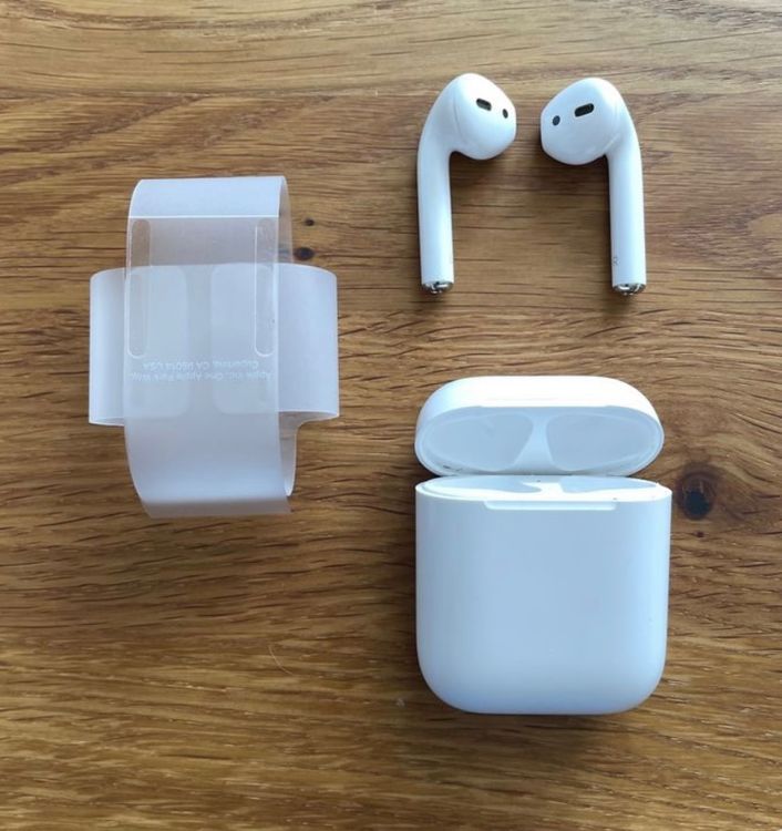 Apple AirPods 2 A2032 | Kaufen auf Ricardo
