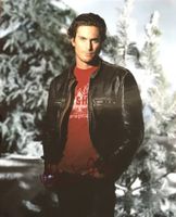Oliver Hudson Autogramm signiert Foto 20x25cm