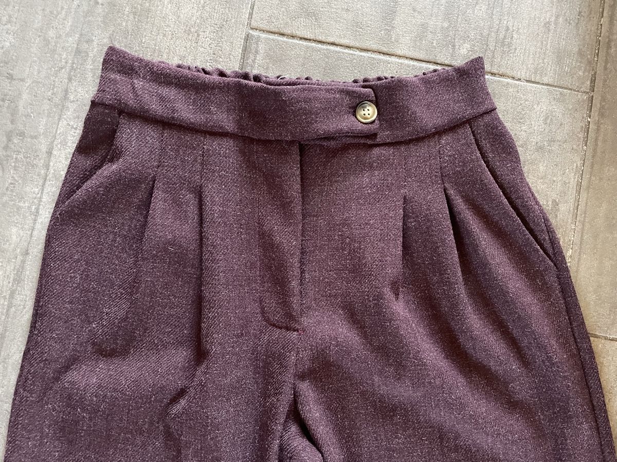 Lots de vêtements: Tailleur complet  bordeaux taille S – D'occasion à Fully par thg_dcv9 1
