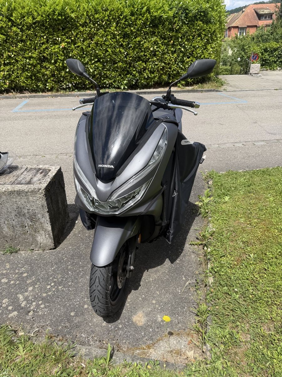 Honda Strasse: Honda PCX 125 – Gebraucht aus Neuenhof von mit_ck5p 5
