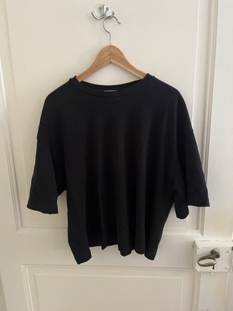 Kastiges T-Shirt COS M 