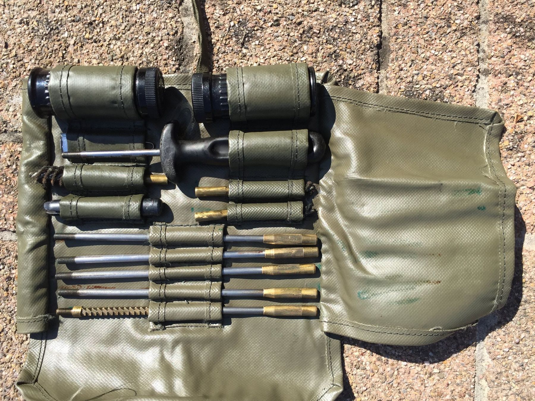 Prodotti di pulizia: Gewehr-Putzzeug  StGw 57 – Usato da Magden venduto da Hornet2 2