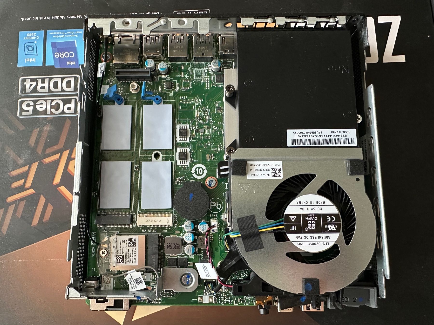 Lenovo PC: Lenovo ThinkCentre neo 50q Gen 5 Barebone Tiny PC – Nuovo (secondo la descrizione) da Bern venduto da stralex 6