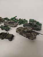 Militärische Ausrüstung