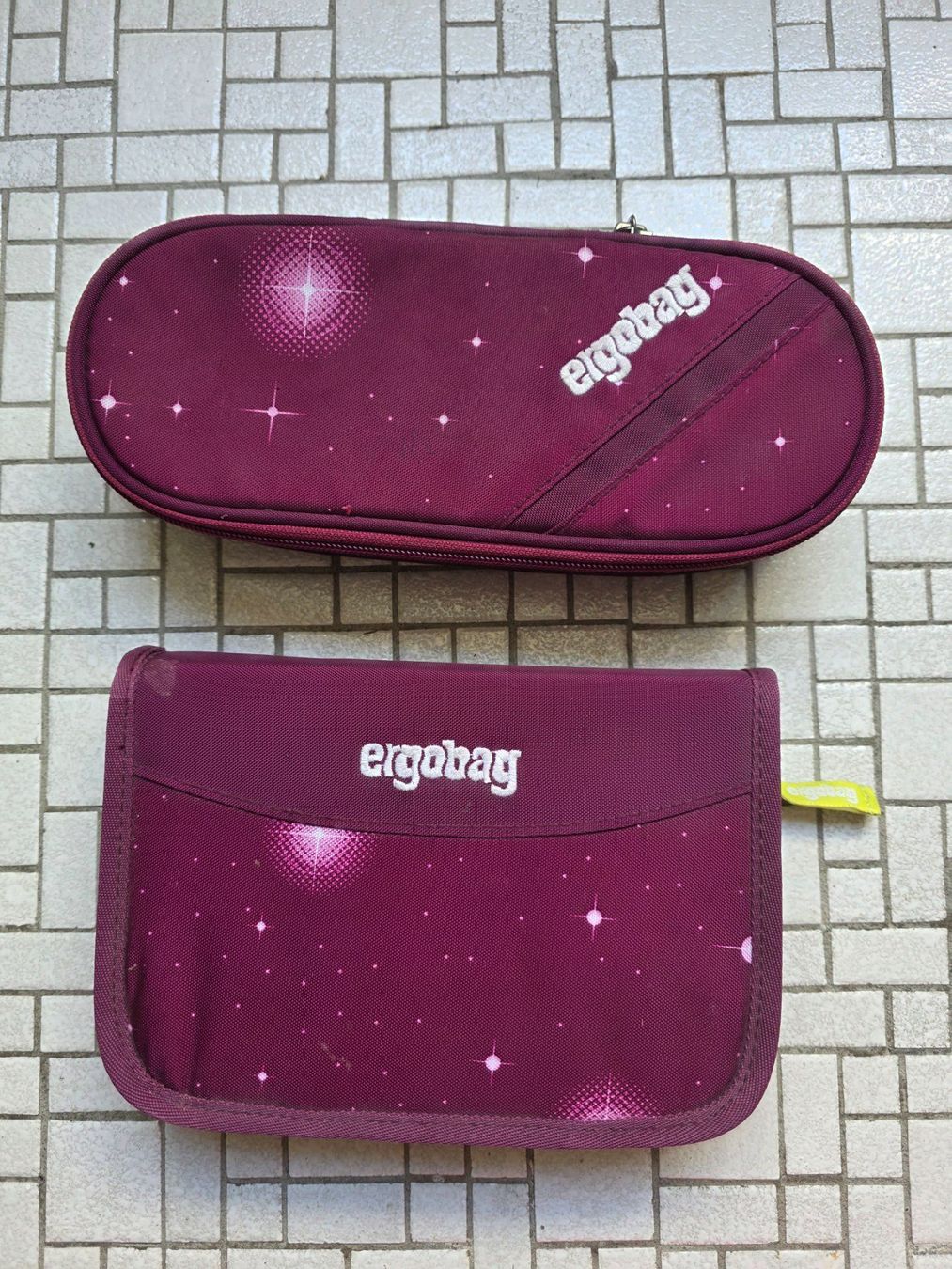 Ergobag Borse & Zaini: Ergobag Cubo Schulrucksack Set Galaxie – Usato da Thalheim venduto da silvara01 6