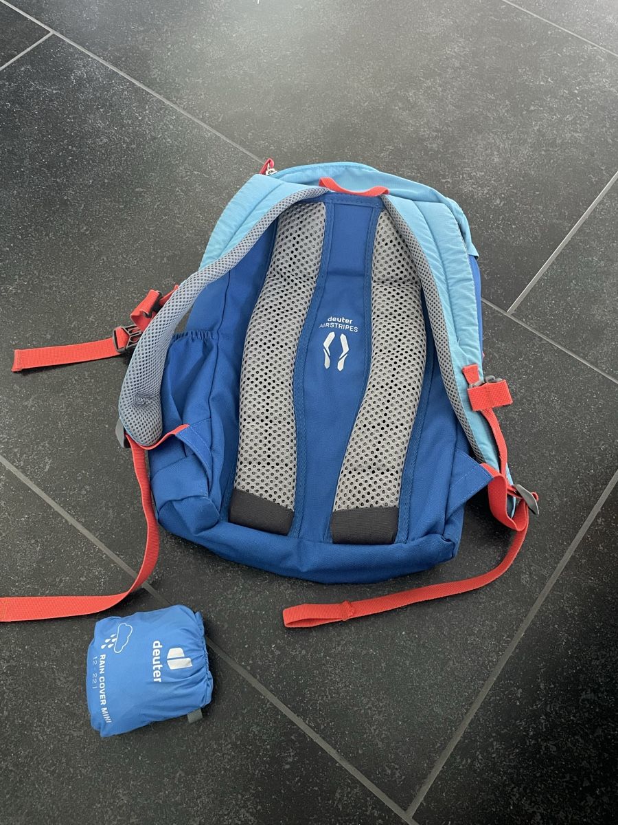 Deuter Borse & Zaini: Deuter Junior 18l Kinder Rucksack inkl. Regenhülle – Usato da Wegenstetten venduto da Marcus2222 1