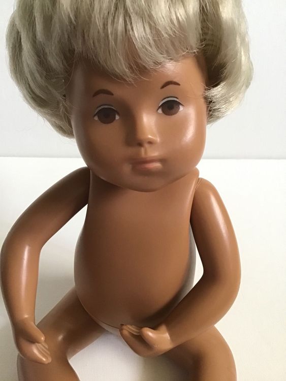Puppen: Älteres sehr helles Sasha Bebe – Gebraucht aus St. Gallen von Goldlilly