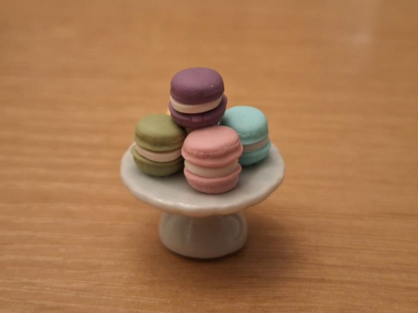 Case e mobili per bambole: Handmade Macarons Etagere – Nuovo (secondo la descrizione) da Zürich venduto da HandmadeTinyFood 1